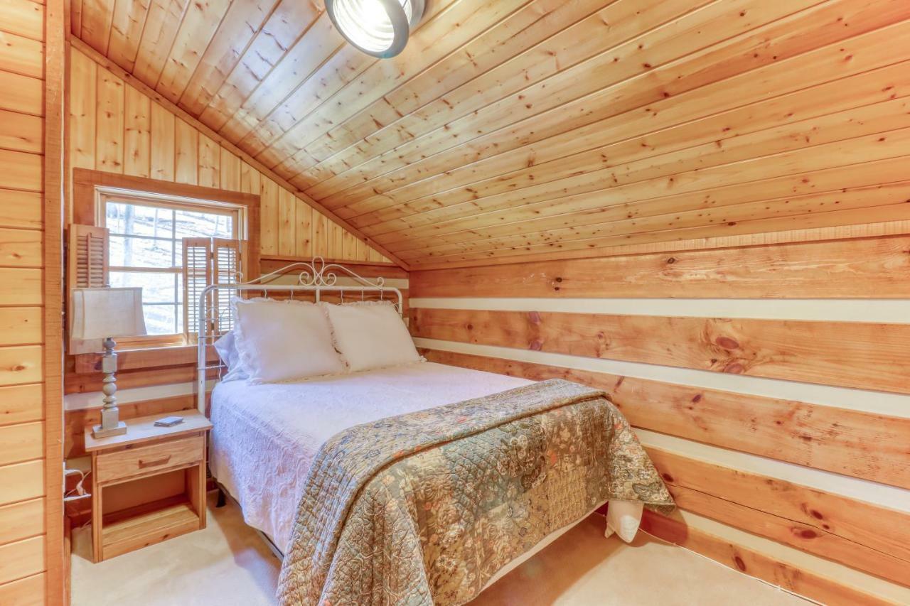 The Cove At Country Acres Villa Whittier Kültér fotó